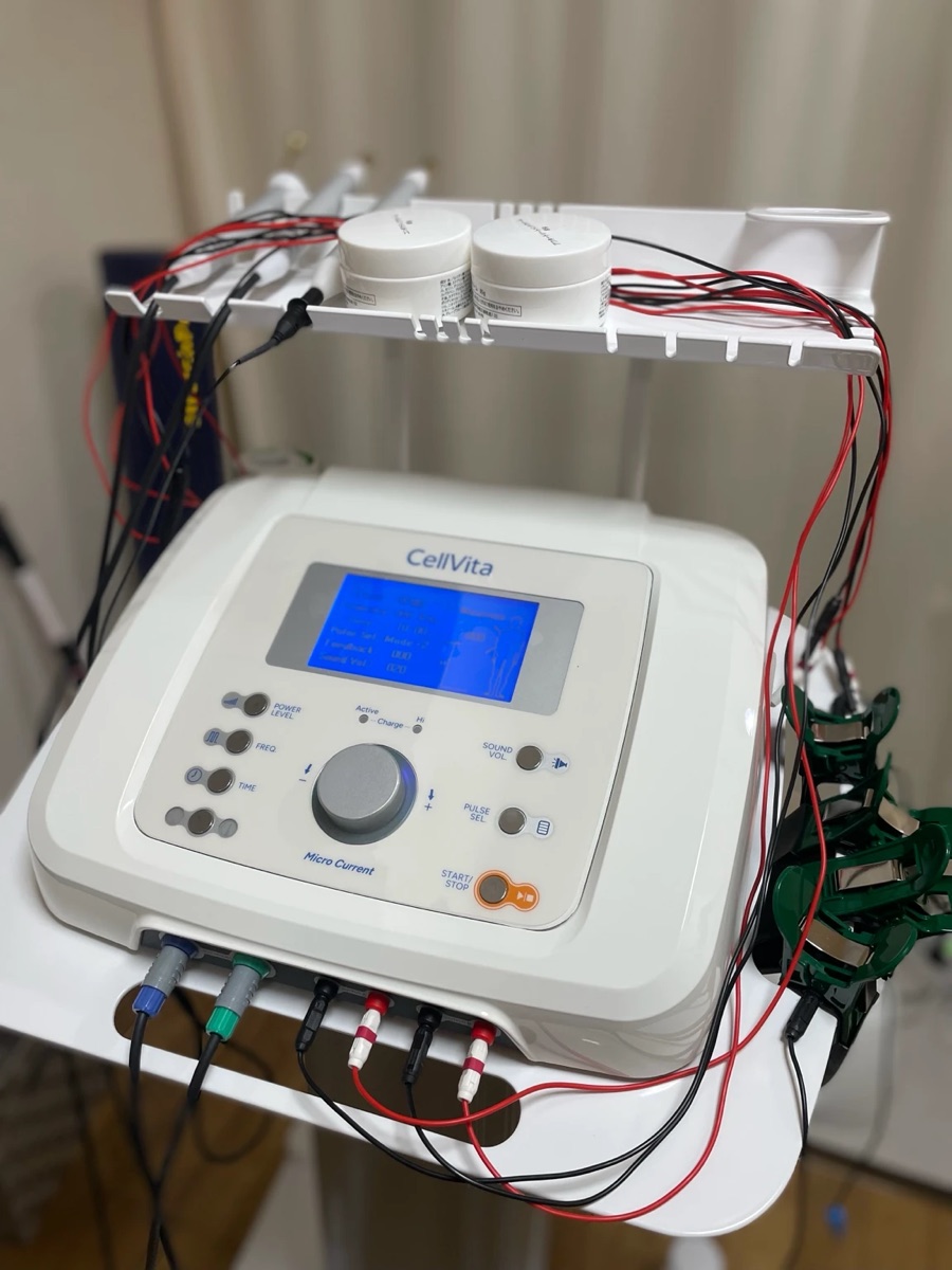 微弱電流治療器 CellVita（セルヴィータ）